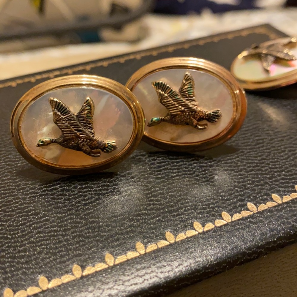 Vintage cuff links and tie tac